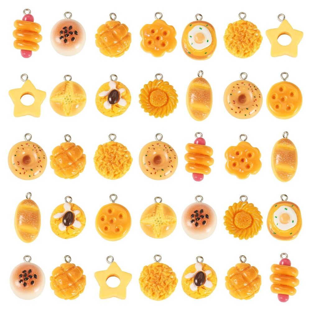 9104 40Pcs Resin Food Bread Charms Cute Hot Dog Food Pendants Random Kandi